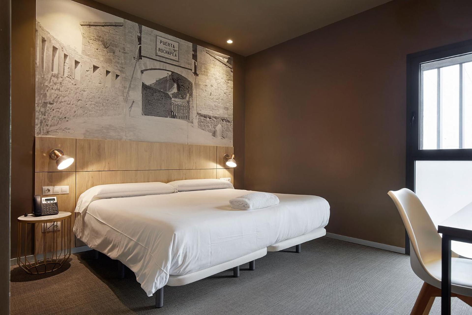Hotel Landaben Pampelune Extérieur photo